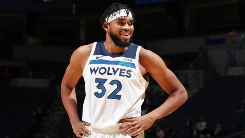 球星相继退 球星相继退